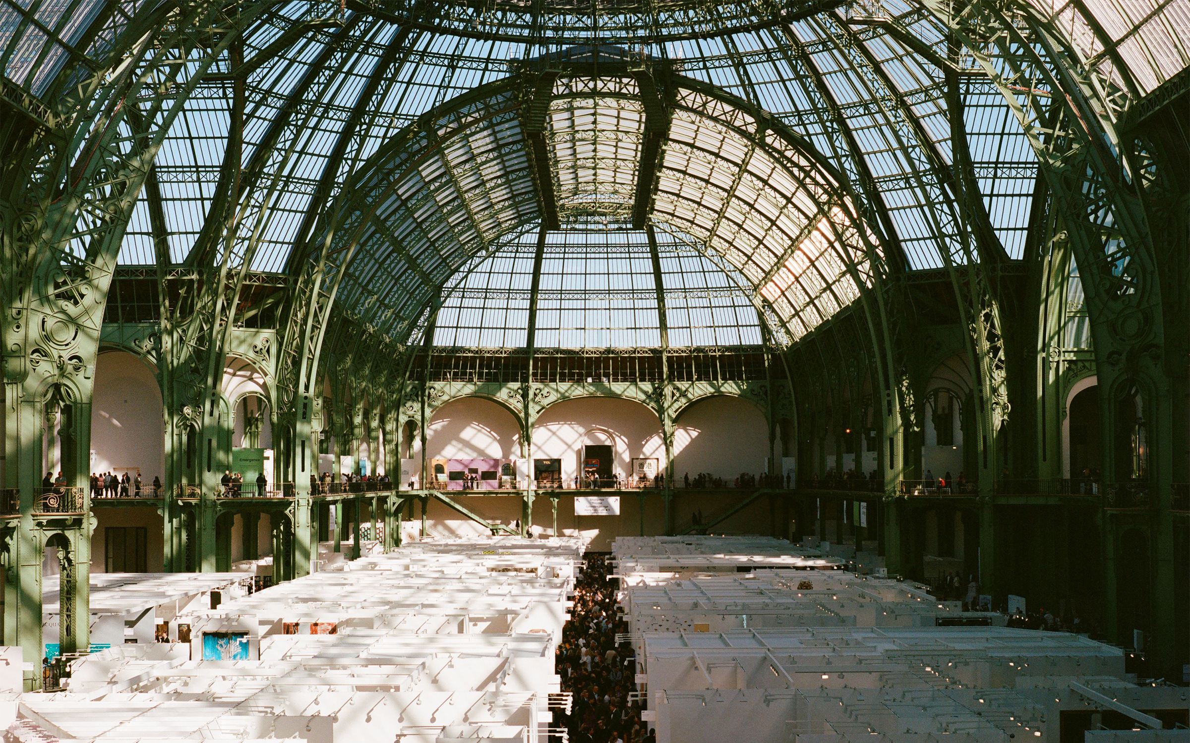 Découvrez les 206 galeries d'Art Basel Paris 2025 | Art Basel