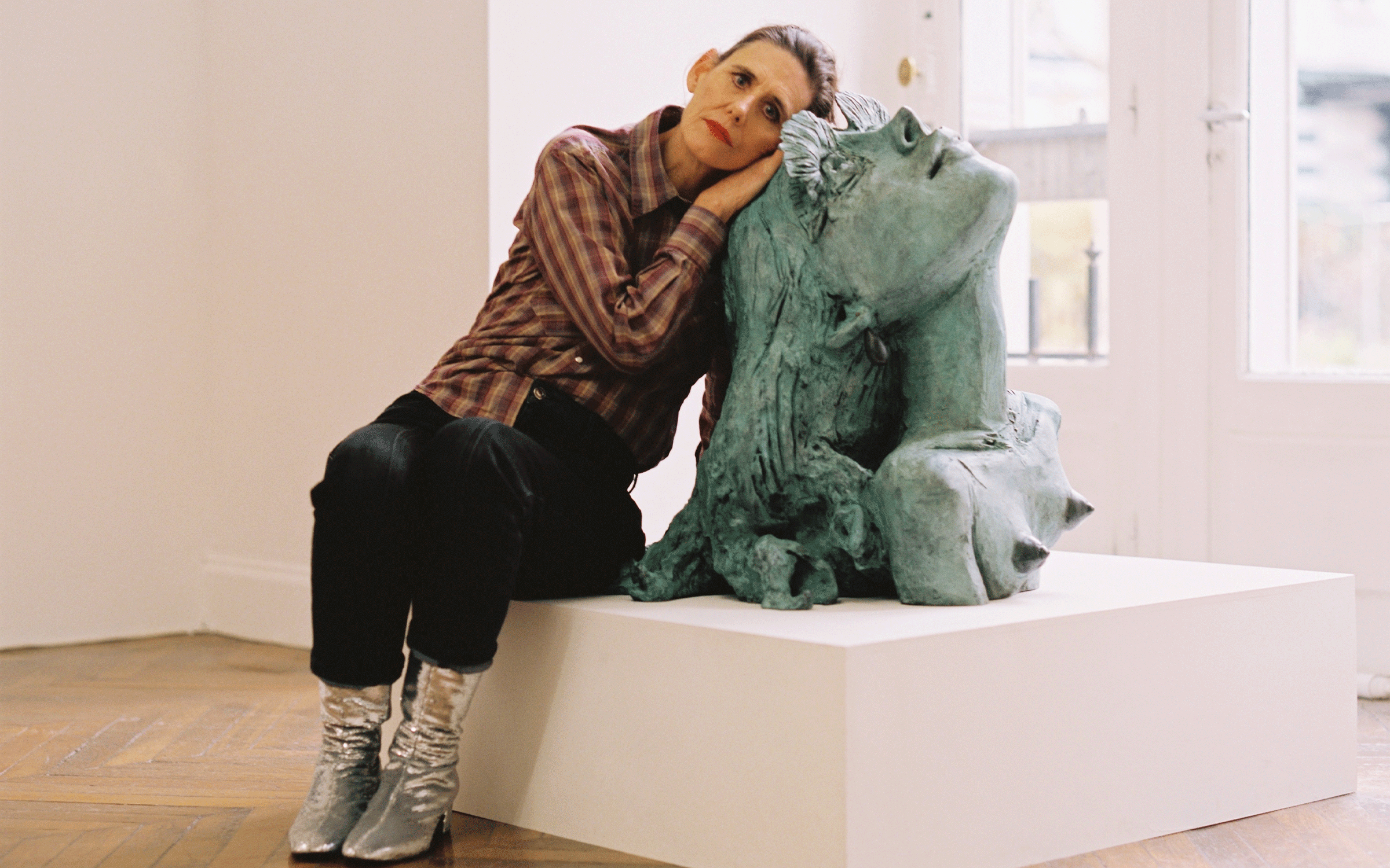 Bad Modern Art Sculpture