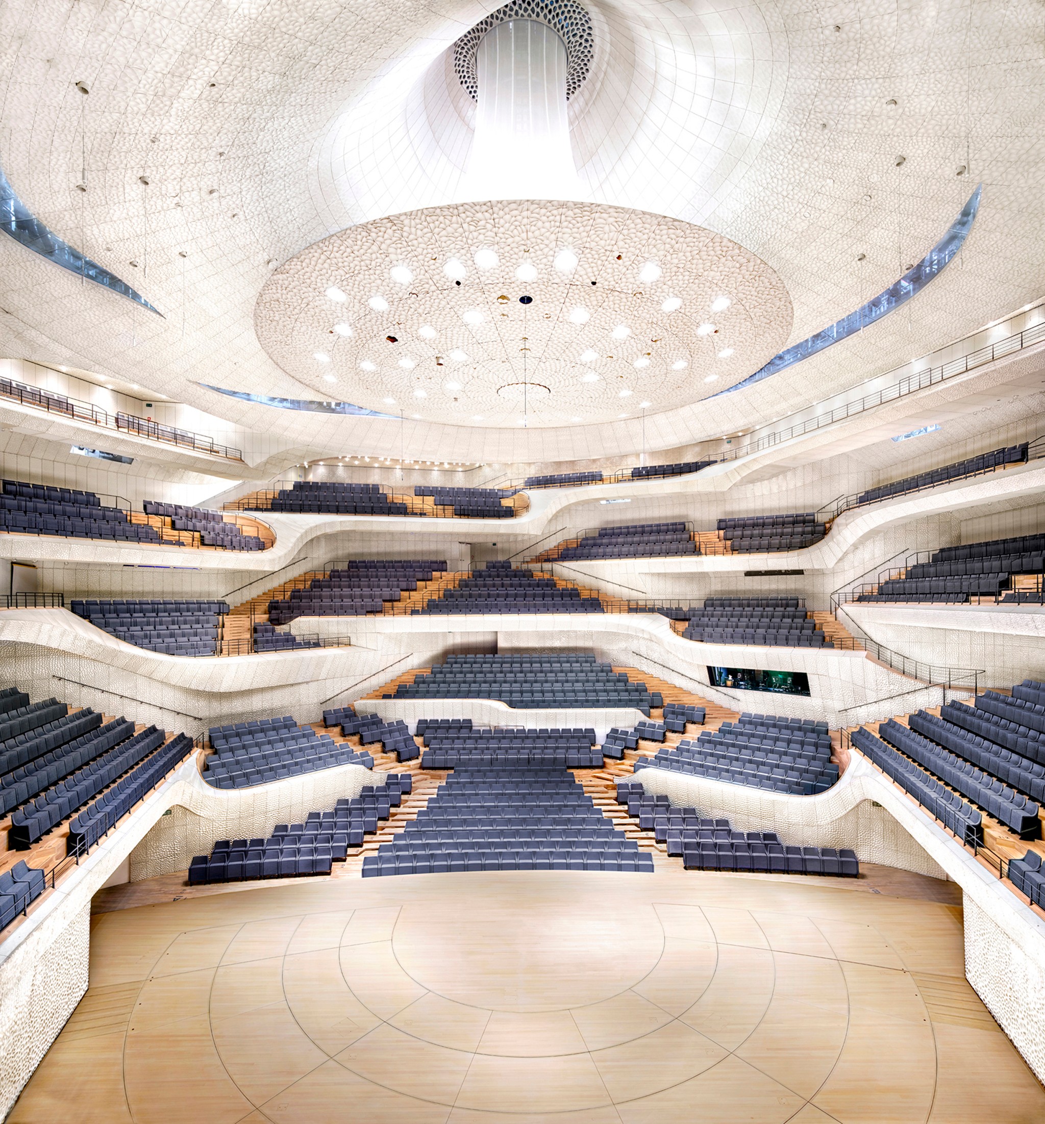 Candida Höfer | Elbphilharmonie Hamburg Herzog & de Meuron