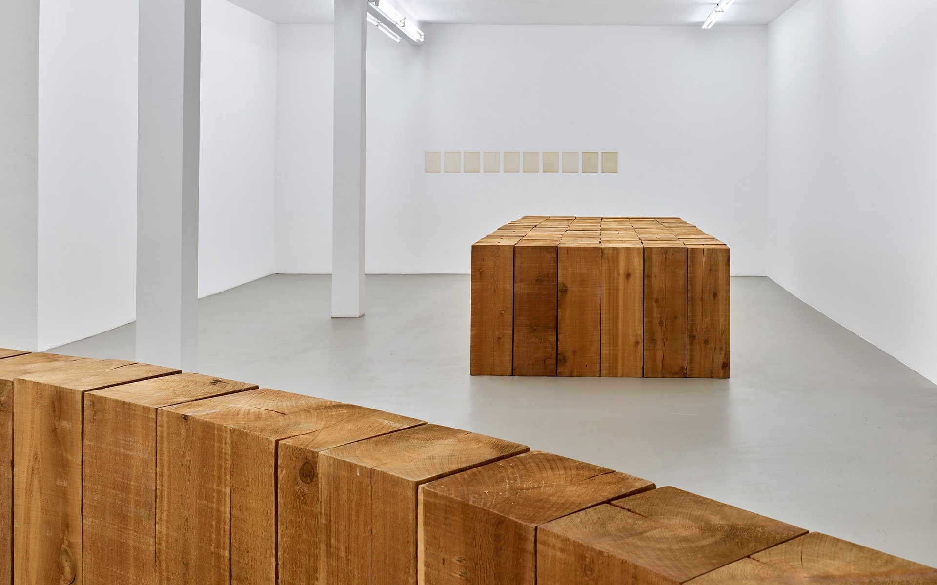 洋書 Ausstellungen bei Konrad Fischer, Dusseldorf: Oktober 1967 - Oktober 1992 Konrad Fischer Galerie | Art Basel